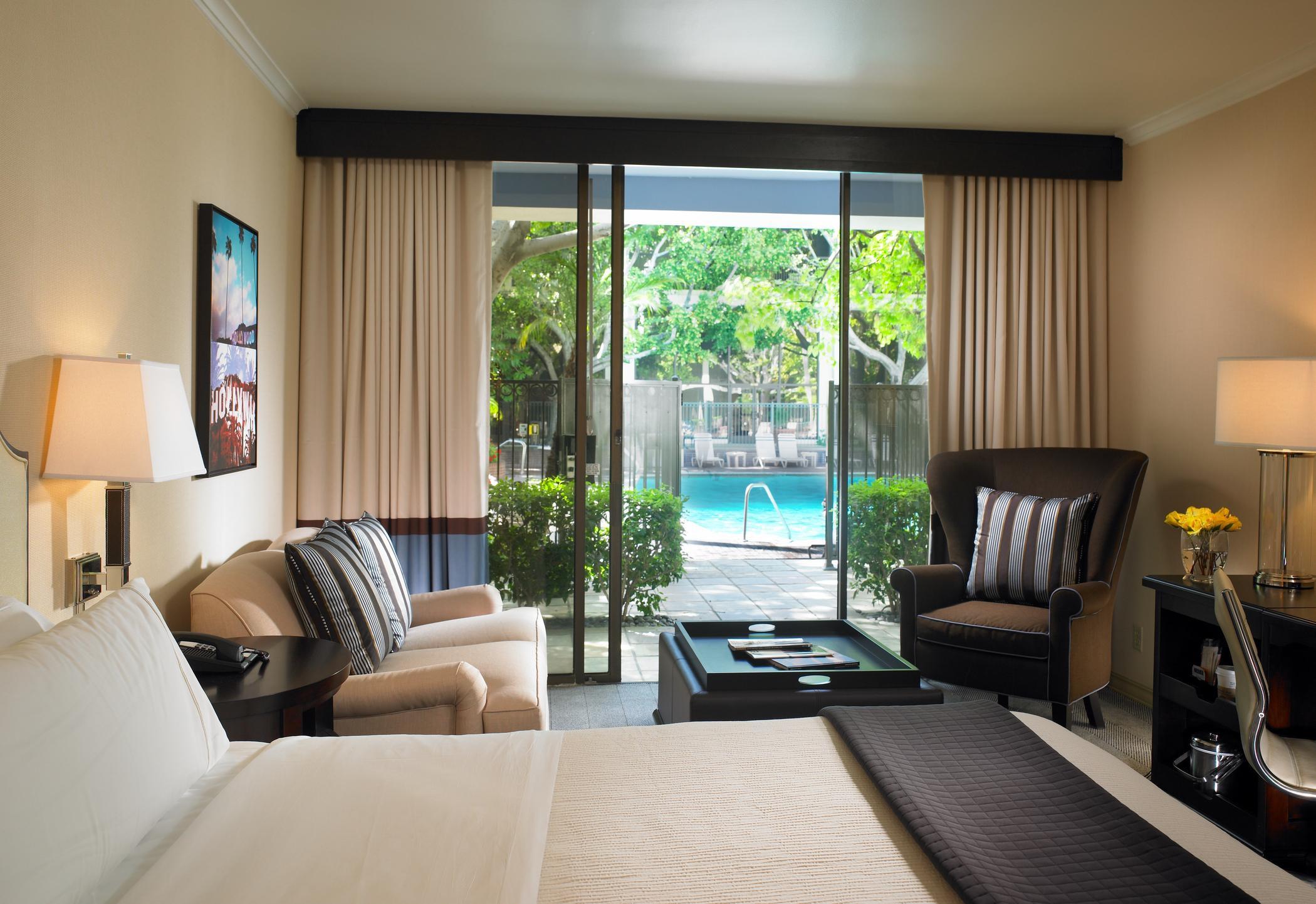 Hotel Sheraton Universal 4*